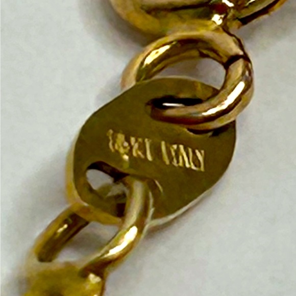 14KT Gold St Christopher Pendant Necklace - Picture 6 of 8